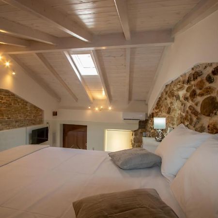 Stone House Apartment Mantouki ภายนอก รูปภาพ